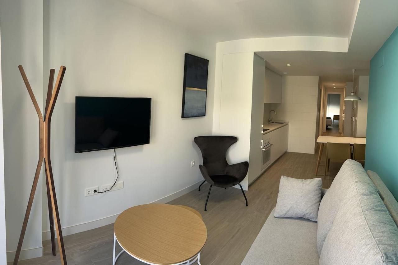Apartamentos Breton 17 Suite Familiar Alicante Dış mekan fotoğraf